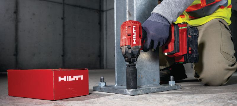 SIW 4AT-22 ½” Cordless impact wrench Compact-class cordless impact wrench with the ultimate balance of power and handling (Nuron battery platform) Applications 1