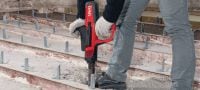 Go to slide 8 of 17: X-HVB Shear connector Shear connector for composite beam constructions Applications 4