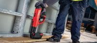 DX 6 MX powder-actuated nailer with magazine Fully automatic powder-actuated nailer with magazine for fastening collated nails Applications 1